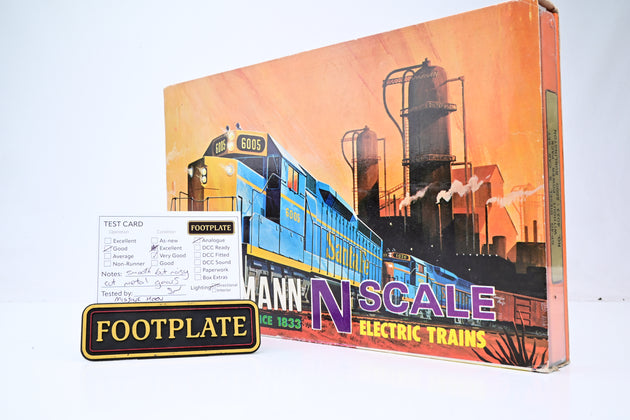 Bachmann N Gauge Great Northern Class GP-40 Diesel Set w/ 5 Wagons - Boxed