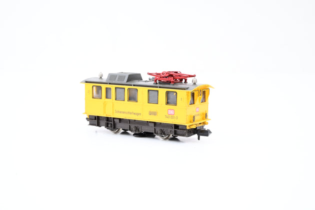 Fleischmann N Gauge 8482 DB Yellow Class BR 740 Track Cleaning Railcar No.740 001-3 - Unboxed