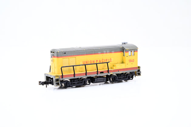 Minitrix N Gauge 2005 Union Pacific Grey & Yellow Diesel Switcher No.1340 - Unboxed