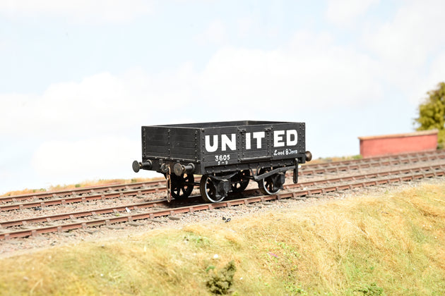 Kit Built O Gauge Wooden 5 Plank Wagon United Black No.3605 - Unboxed