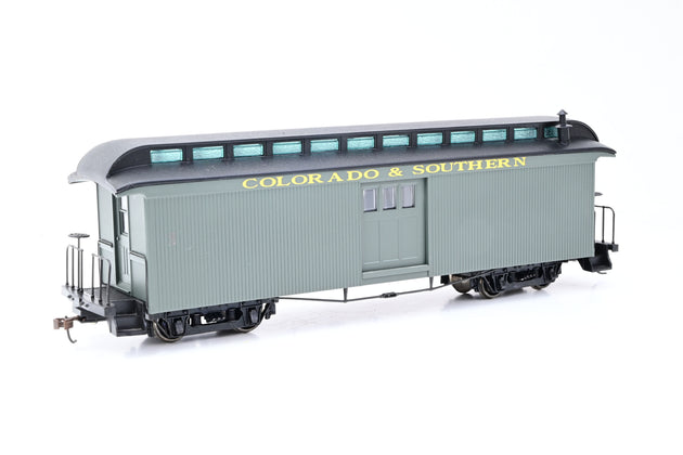 Spectrum On30 Gauge 26423 Colorado & Southern Baggage Car w/ Lighted Interior - Boxed