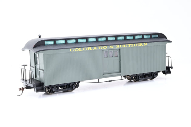 Spectrum On30 Gauge 26423 Colorado & Southern Baggage Car w/ Lighted Interior - Boxed