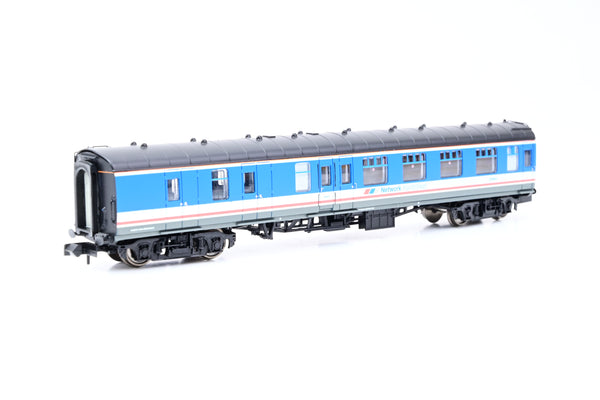 Graham Farish N Gauge 374-193 Network SouthEast Mk1 BSK Brake Corridor Second Coach No.35464 - Boxed