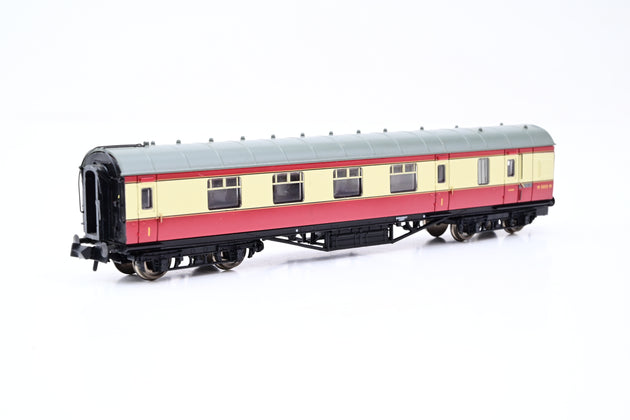 Graham Farish N Gauge 374-831A Stanier Brake First Coach BR Crimson & Cream No.M5055M