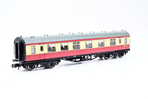 Graham Farish N Gauge 374-851A Stanier Composite First/Second Coach BR Crimson & Cream No.M9743M