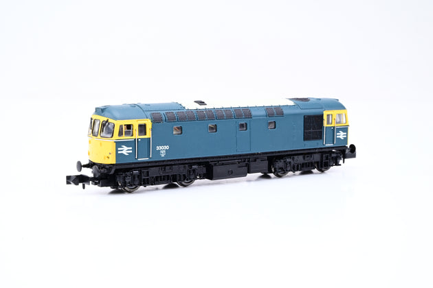 Dapol N Gauge 2D-001-000 Class 33/0 BR Blue W/Full Yellow Ends No.33030 - DCC Sound, Boxed