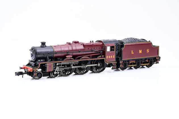 Graham Farish N Gauge 372-477 Jubilee Class LMS Crimson Trafalgar No.5682 - Boxed