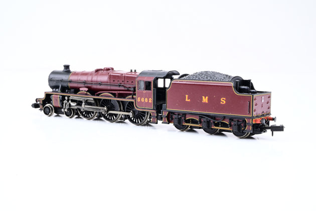 Graham Farish N Gauge 372-477 Jubilee Class LMS Crimson Trafalgar No.5682 - Boxed