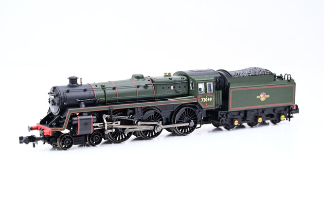 Graham Farish 372-728SF BR Standard Class 5MT BR Lined Green Late Crest No.73049 - DCC Sound, Boxed
