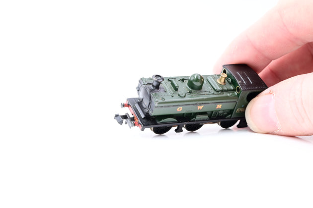 Graham Farish N Gauge 57xx Pannier Tank GWR Green No.5786 - Boxed