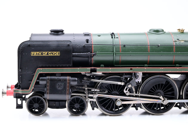 Hornby OO Gauge R2718 BR Green Britannia Class No.70050 'Firth of Clyde' - Boxed