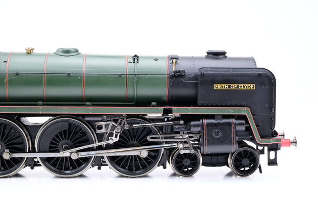 Hornby OO Gauge R2718 BR Green Britannia Class No.70050 'Firth of Clyde' - Boxed