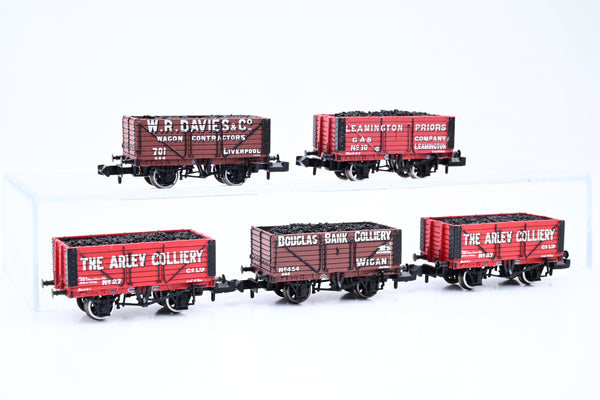 Graham Farish N Gauge Rake of 5 Private Owner 7 Plank Wagons W/Coal Load - Unboxed