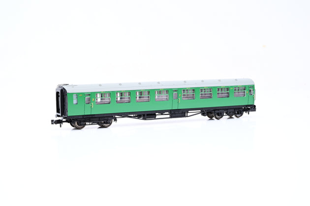 Graham Farish N Gauge 374-442 Bulleid 3rd Corridor Coach BR SR Malachite Green No.S34 - Boxed