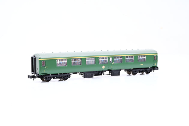 Graham Farish N Gauge 374-951 MK2A FK 1st Corridor BR Green No.S13389 - Boxed