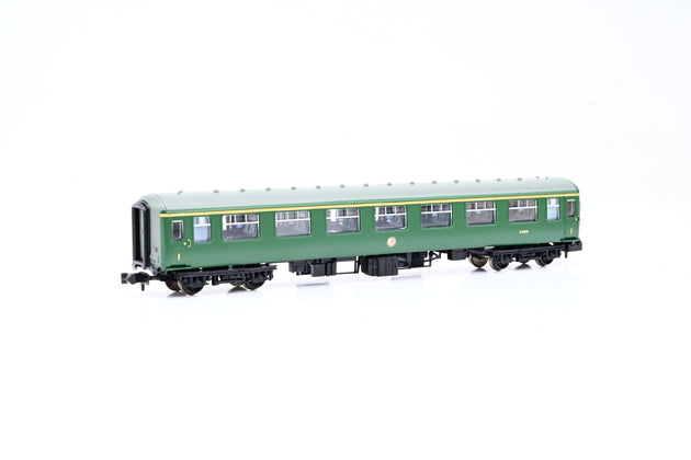 Graham Farish N Gauge 374-951 MK2A FK 1st Corridor BR Green No.S13389 - Boxed