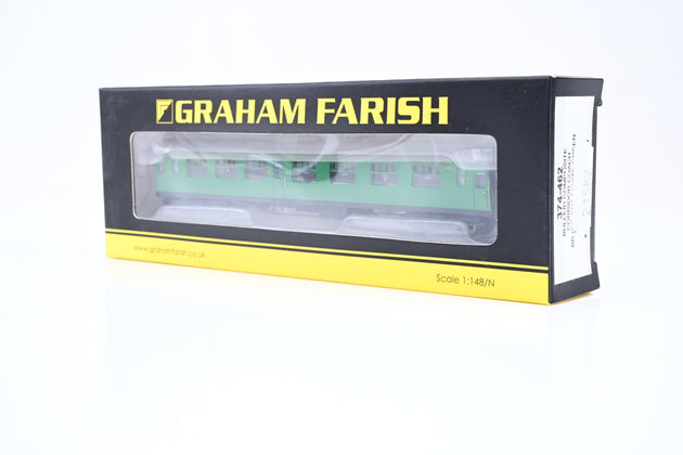 Graham Farish N Gauge 374-462 Bulleid Composite Corridor Coach BR SR Malachite Green No.S5831 - Boxed