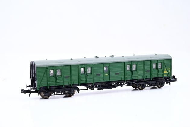 Graham Farish N Gauge 374-631A Bogie B Luggage Van BR SR Green No.S273S - Boxed