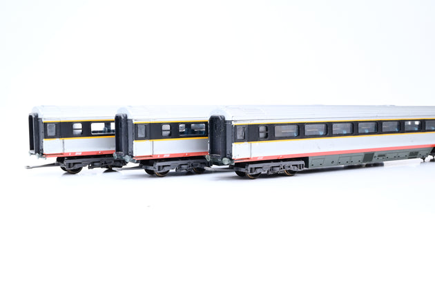 Lima OO Gauge Rake of 3 Australian InterCity XPT Mk3 Coaches - Unboxed