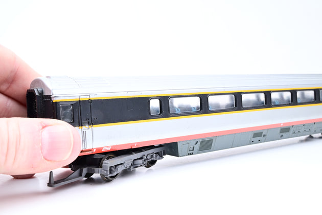 Lima OO Gauge Rake of 3 Australian InterCity XPT Mk3 Coaches - Unboxed