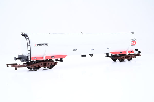 Lima OO Gauge 305647W Procor 100T Fuel Tanker Wagon White - Boxed