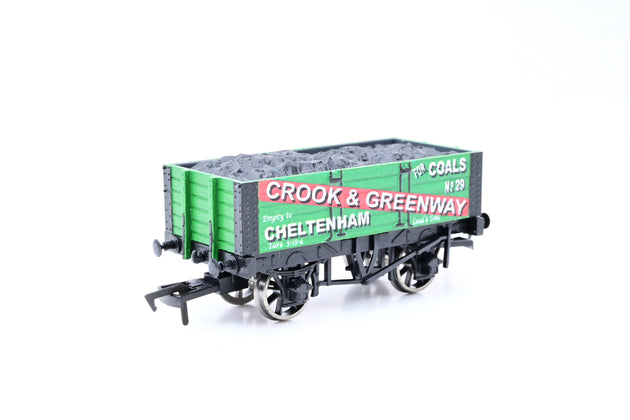 Dapol OO Gauge 5 Plank H Finch & Sons Wagon No.28 - Boxed