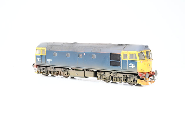 Heljan OO Gauge 3463 BR Blue Class 33/0 Grey Roof Yellow Ends No.33023 - DCC Sound, Weathered, Boxed