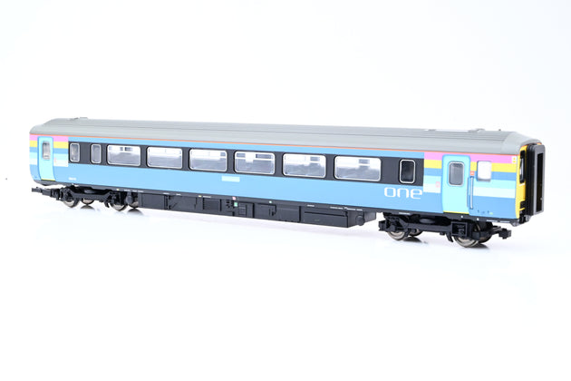 Hornby OO Gauge R2693 One Railways Class 156 No.57416 52416 - Boxed