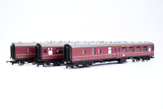 Hornby OO Gauge R4229 The Pines Express Coach Pack BR MK1 Maroon Triple Pack - Boxed