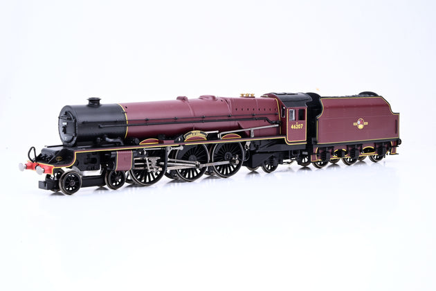 Hornby OO Gauge R3015 BR Maroon Late Crest 4-6-2 Princess Royal Class Princess Arthur of Connaught No.46207 Boxed