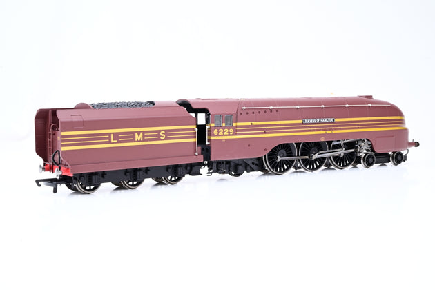 Hornby OO Gauge R2689 LMS Maroon 4-6-2 Coronation Class Locomotive Duchess of Hamilton No.6229 - Boxed
