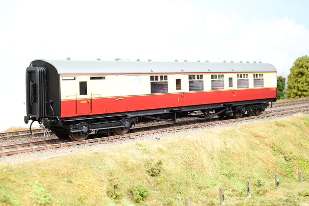 Darstaed O Gauge D24-2-3B BR Crimson & Cream 63ft Thompson Brake Composite Coach w/ Square Windows No.E1142E - Boxed