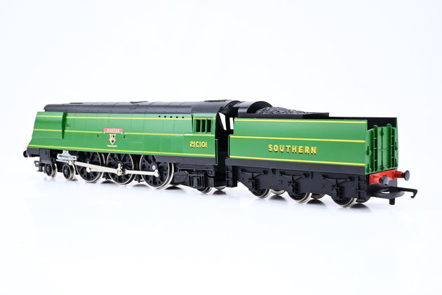 Hornby OO Gauge R320 SR Green 4-6-2 West Country Class No.21C101 'Exeter' - Limited Edition, Boxed