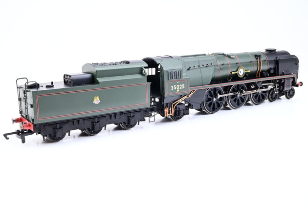 Hornby OO Gauge 2267 BR Green Merchant Navy No.35025 'Brocklebank Line' - Boxed