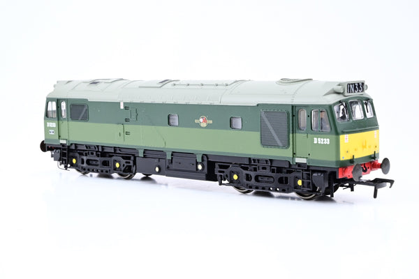 Bachmann OO Gauge 32-411 Class 25/2 Diesel D5233 BR Two Tone Green - Boxed