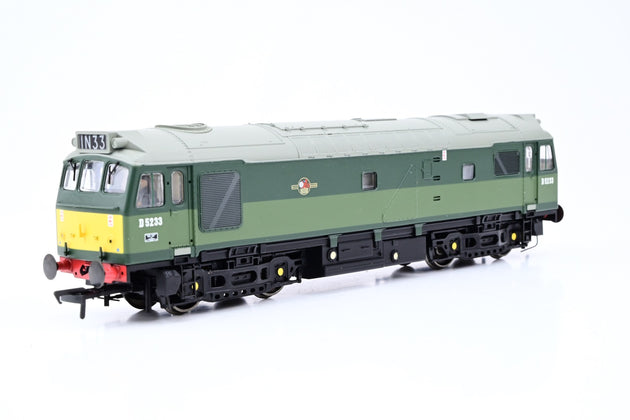 Bachmann OO Gauge 32-411 Class 25/2 Diesel D5233 BR Two Tone Green - Boxed