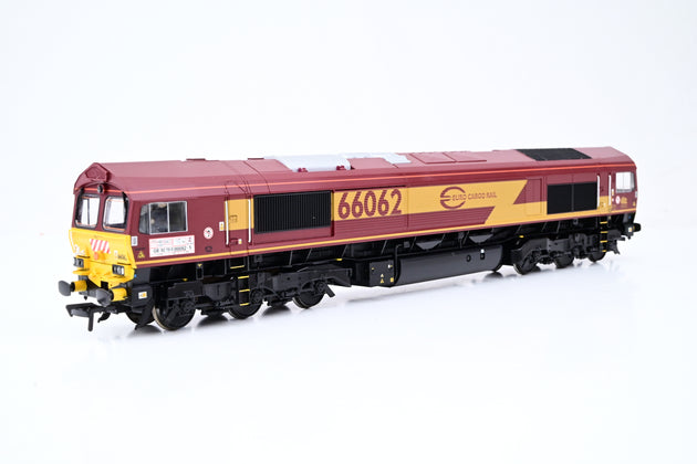 Bachmann OO Gauge 32-725W Class 66 Diesel Euro Cargo No.66062 - DCC Fitted, Model Rail Exclusive, Boxed