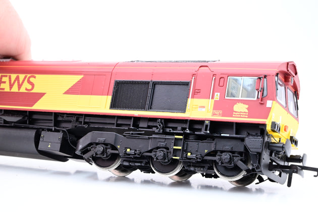 Hattons OO Gauge H4-66-004-D EWS Maroon & Gold Class 66 No.66207 - Boxed