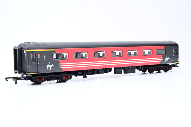 Hornby OO Gauge Rake of 3 Virgin Black & Red Mk2 Coaches - Unboxed