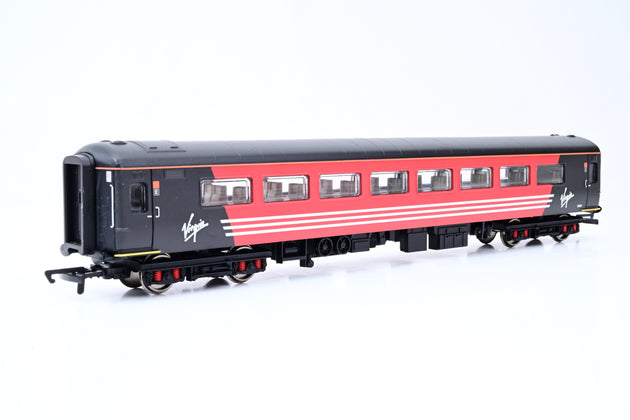 Hornby OO Gauge Rake of 4 Virgin Black & Red Mk2 Coaches - Unboxed