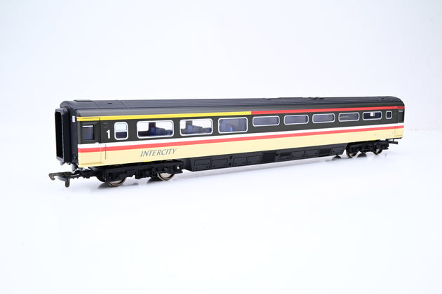 Hornby OO Gauge R4296A BR Intercity MK3 1ST Class Buffet Car No.10225 - Boxed