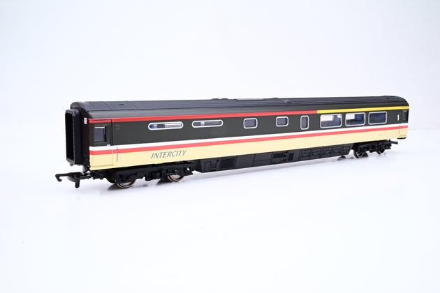 Hornby OO Gauge R4296A BR Intercity MK3 1ST Class Buffet Car No.10225 - Boxed