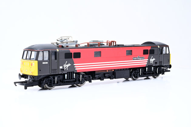 Hornby OO Gauge R2290C Virgin Black & Red Class 86 No.86236 'Josiah Wedgwood' - Unboxed