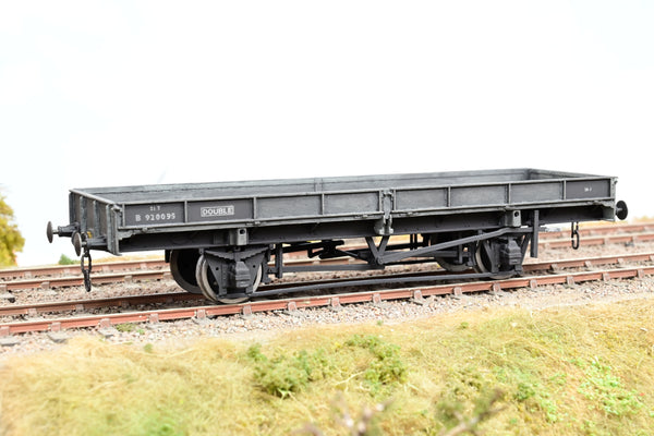 Parkside Models O Gauge PS20 21T Double Bolster Wagon BR Grey Weathered No.B920055