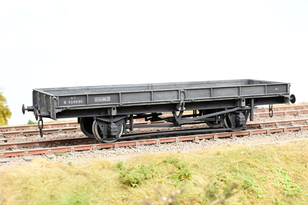 Parkside Models O Gauge PS20 21T Double Bolster Wagon BR Grey Weathered No.B920055