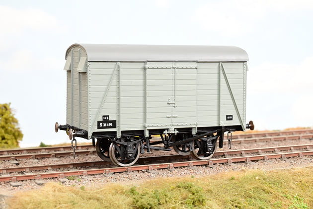 Kit Built O Gauge BR Grey 12T Ventilated Goods Van No.S31491 - Boxed
