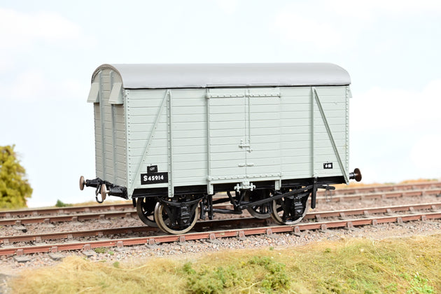 Kit Built O Gauge BR Grey 12T Ventilated Goods Van No.S45914 - Boxed