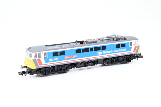 Dapol N Gauge ND-099M Network SouthEast Class 86 No.86401 'Northampton Town' - Boxed