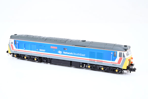Dapol N Gauge 2D-002-003 Network SouthEast Class 50 No.50037 'Illustrious' - Boxed