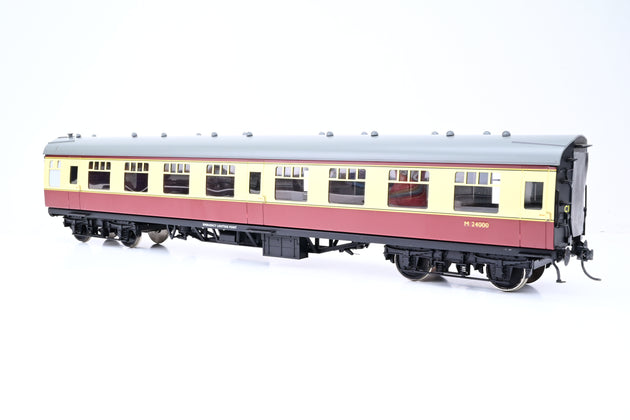 Darstaed O Gauge BR Crimson & Cream Mk1 SK Corridor Second Coach No.M24000 - Boxed